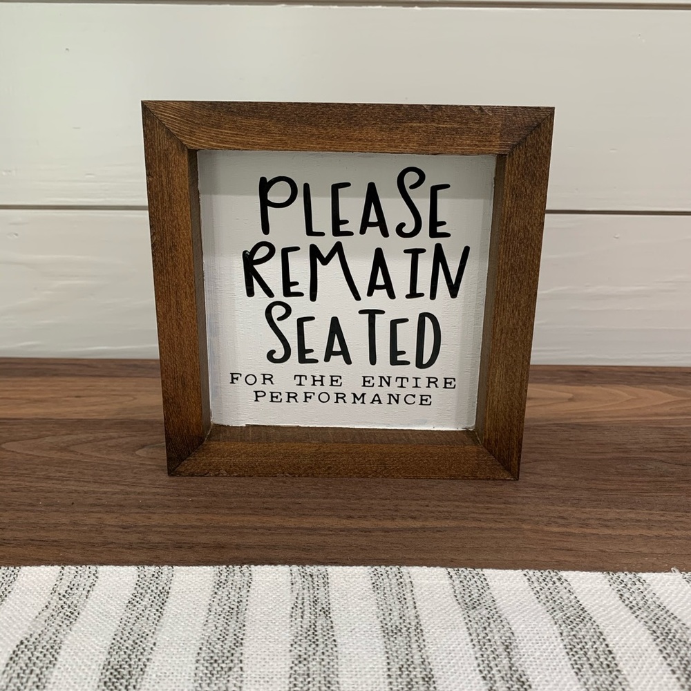 Funny bathroom rustic farmhouse sign - Picture 1 of 3